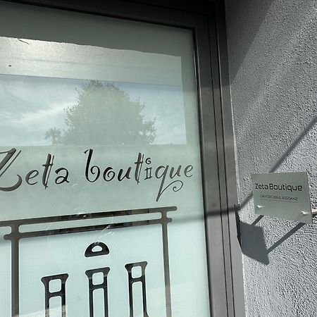Готель Zeta Boutique Казерта Екстер'єр фото